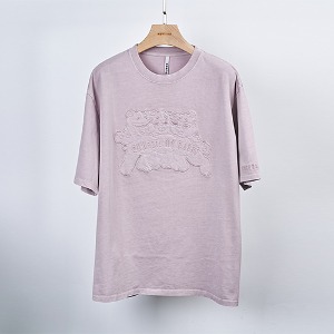 Bear Pigment T-shirt.
